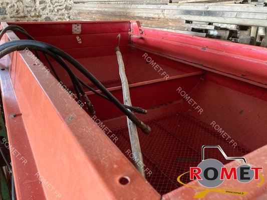 Distributeur d'engrais Lely CENTER LINER