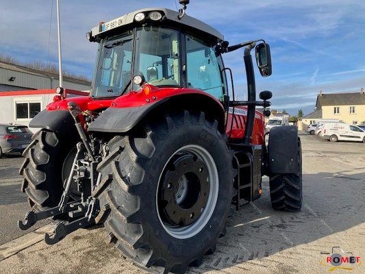 Tracteur agricole Massey Ferguson 7715 S D6 EF DX