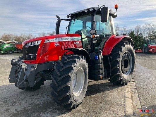 Tracteur agricole - 7715 S D6 EF DX