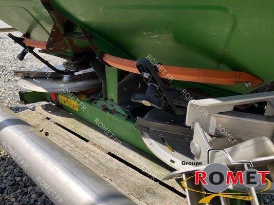 Distributeur d'engrais Amazone ZAM1200
