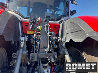 Tracteur agricole Massey Ferguson 8S-245 D7 EX - 1