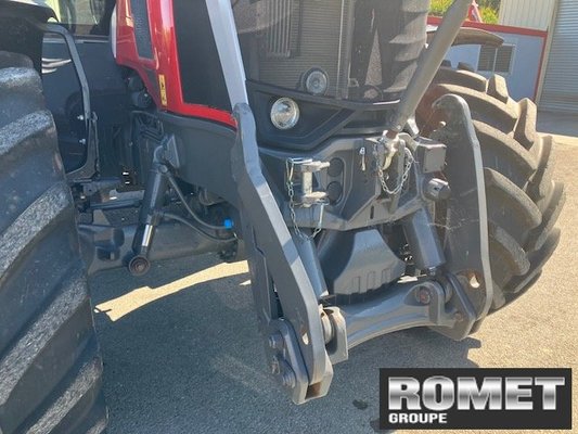 Tracteur agricole Massey Ferguson 8S-245 D7 EX