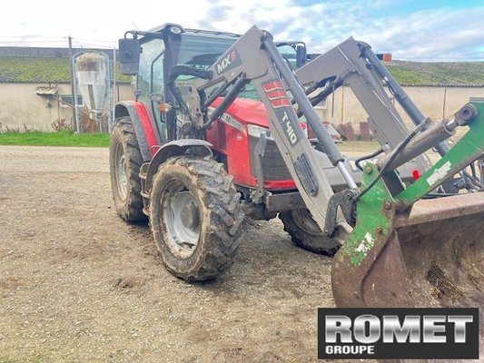 Tracteur agricole Massey Ferguson 5711 M D4 ES