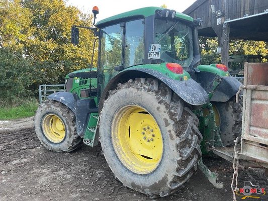 Tracteur agricole John Deere 6115M