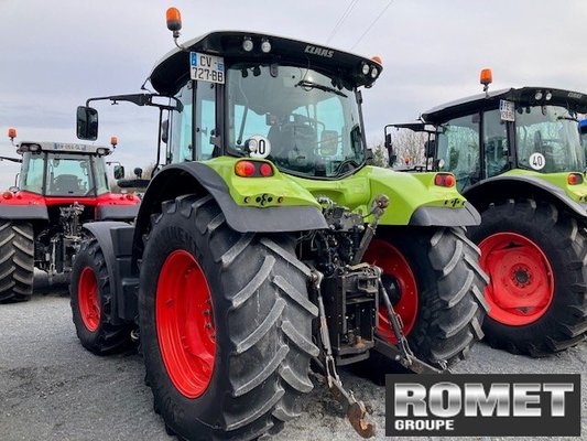 Tracteur agricole Claas ARION620