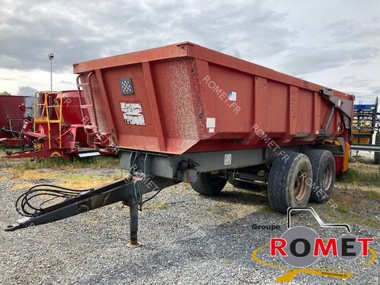 Benne agricole Lambert L145BO