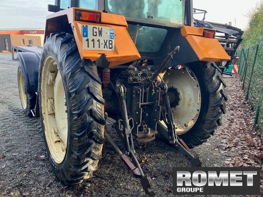 Tracteur agricole Renault TEMIS 610 Z