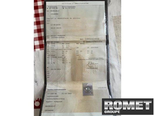 Tracteur agricole Massey Ferguson 5710 M D4 ES