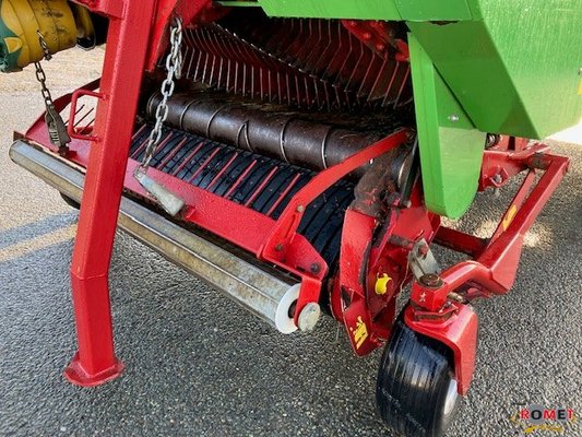 Autochargeuse Strautmann ZELON CFS 2901DO