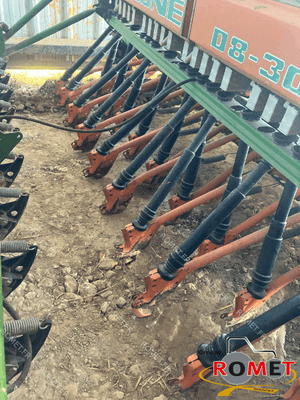 Semoir en ligne conventionnel Amazone D8-30 SPECIAL