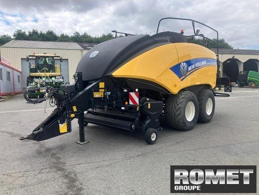Presse à balles carrées New Holland 1290 PLUS CC