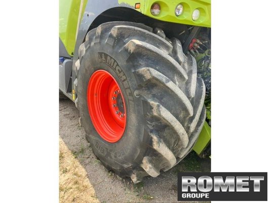 Ensileuse automotrice Claas JAGUAR 940