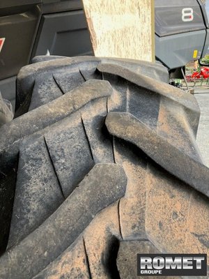 Pneu agricole Trelleborg non-renseigné