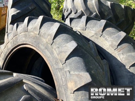 Pneu agricole Michelin 16.9R38