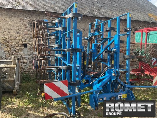 Déchaumeur CARRÉ PENTERRA