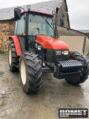 Tracteur agricole New Holland L75 - 1