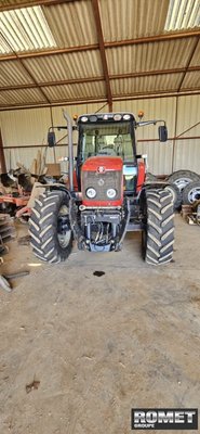 Tracteur agricole Massey Ferguson 5460 DYNA 4